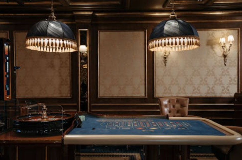 Why Live Dealer Games Stand Out for St. John's Players